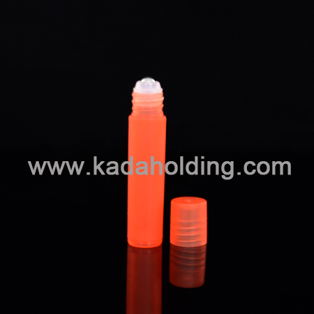 small PP plastic roll-on bottle pink 1.5ml